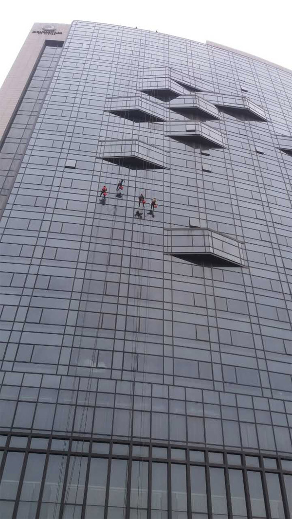 2-18(1).jpg 2-18(1).jpg